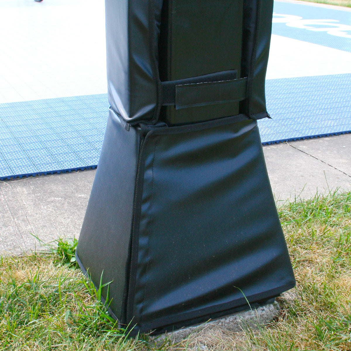 Douglas D-Pro 646 MAX Adj. Basketball System w/42" x 72" Glass Backboard 69672