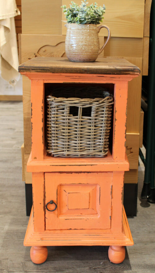 Sunset Trading Cottage End Table with Basket | Coral/Raftwood Brown Solid Wood CC-TAB016TLD-CRRW-B